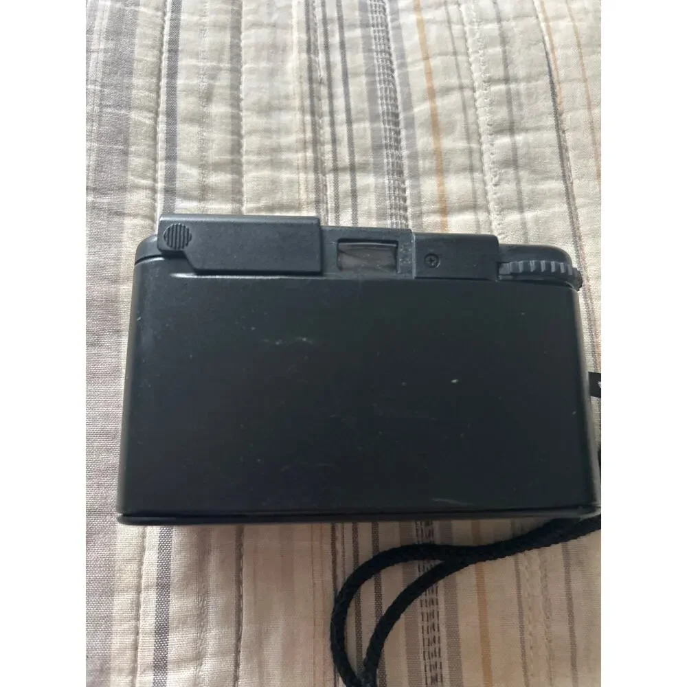 Olymus XA 35mm camera - untested.